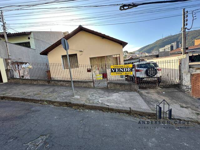 #3062 - Casa para Venda em Poços de Caldas - MG - 1